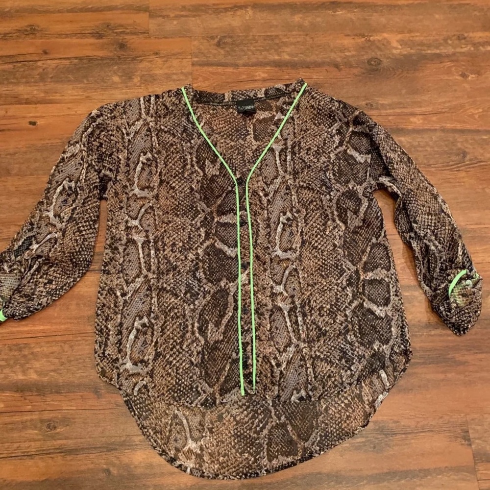 Women’s Daytrip Snake Chiffon Top